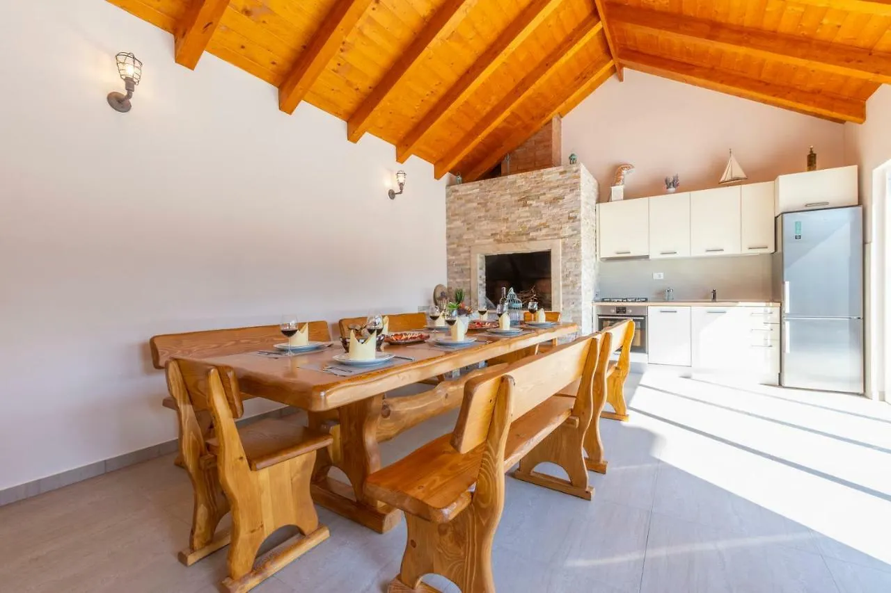 Villa Magnolia By Split Apartment