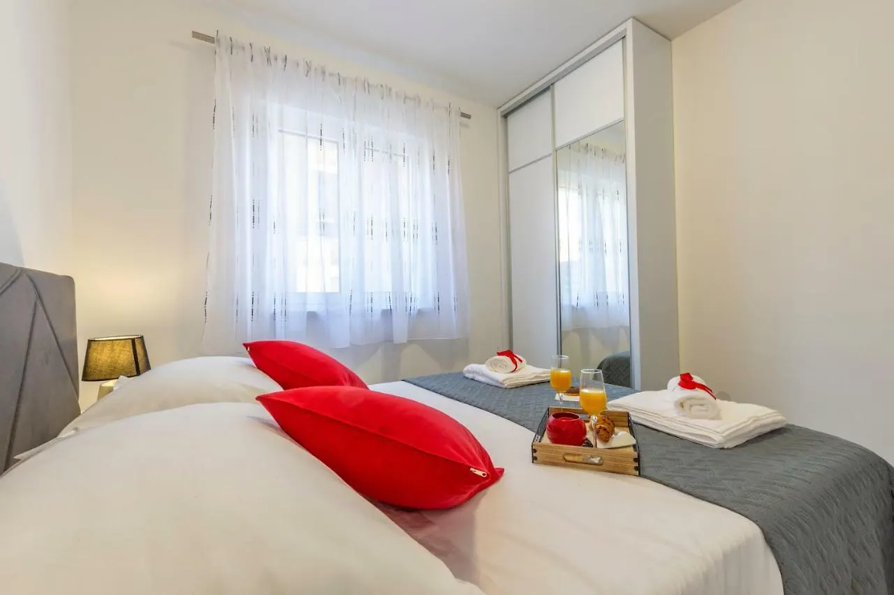 Villa Magnolia By Split Apartment