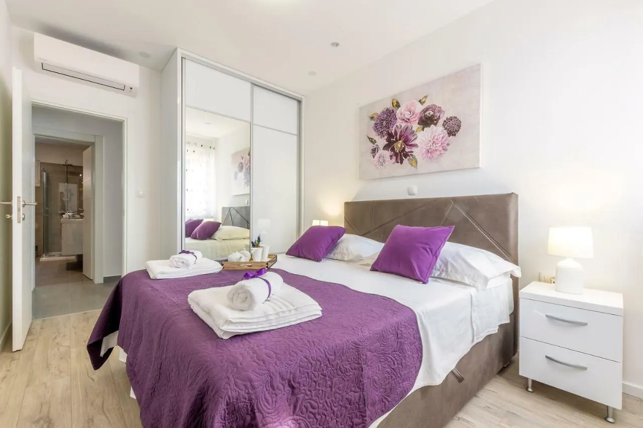 Apartment Villa Magnolia By Split Croatia